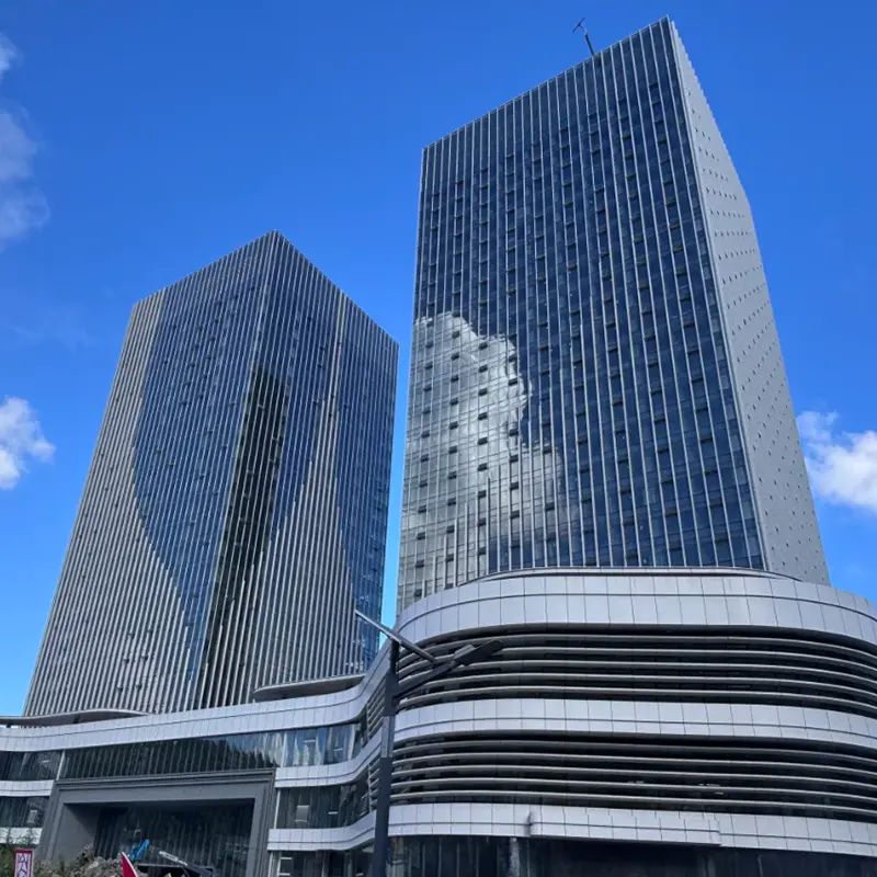 Standartinės vienetinės užuolaidinės sienos